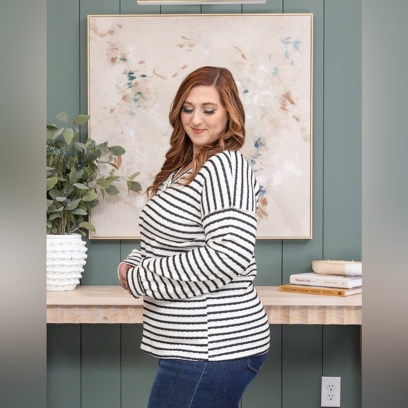 Heimish striped blouse - Picture 2 of 6